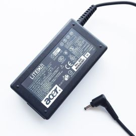 Acer Aspire S5-371 S5-391 S7-191 S7-391 S7-392 S7-393 65W 19V 3.42A 3.0x1.1 Original Laptop Charger in Pakistan with Free Shipping. 